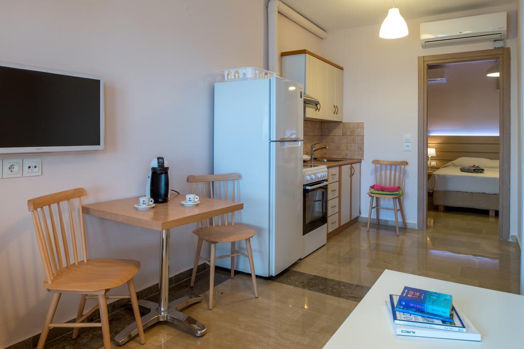 Krouzeri Beach Apartments Nisaki  Phòng bức ảnh
