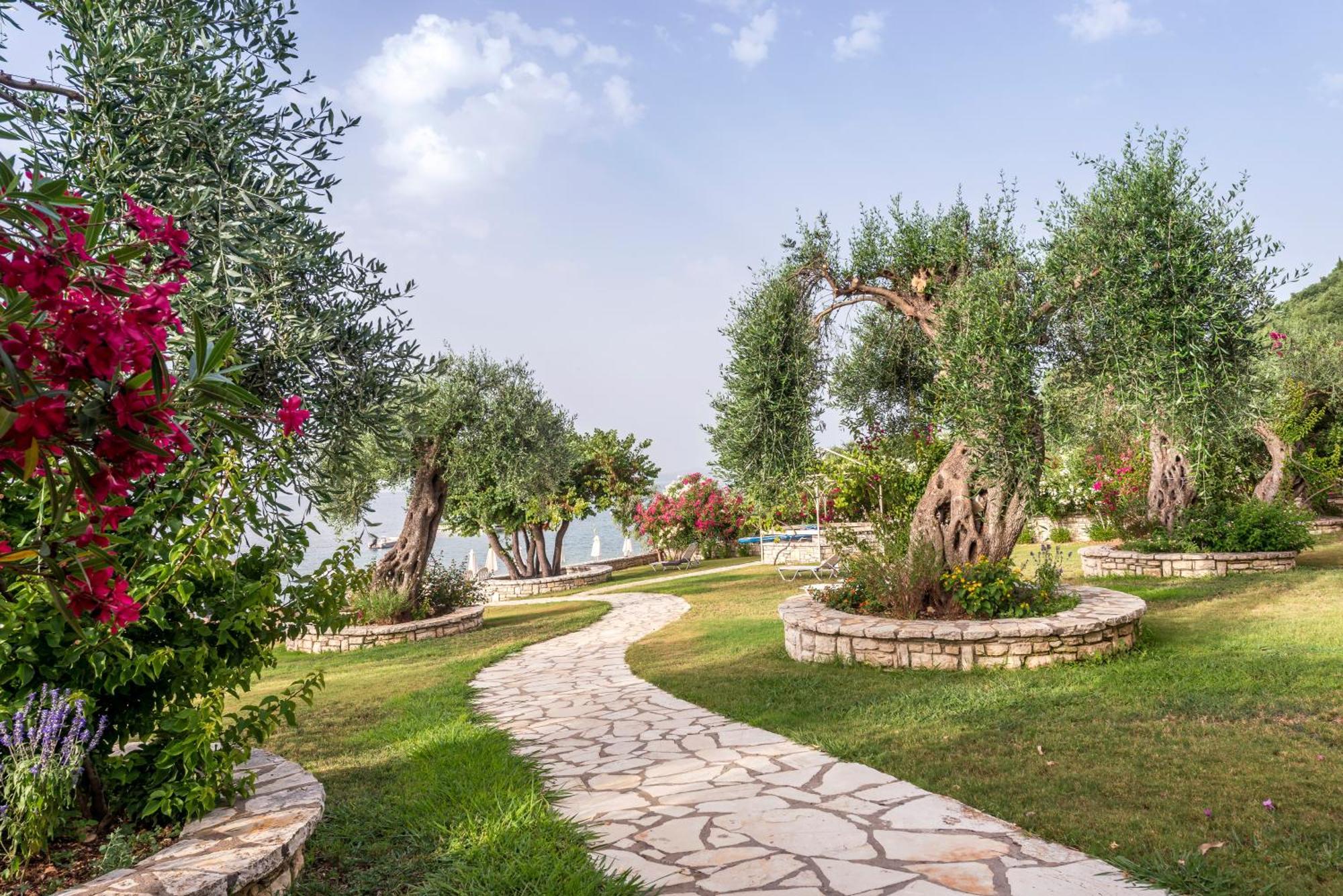 Krouzeri Beach Apartments Nisaki  Ngoại thất bức ảnh