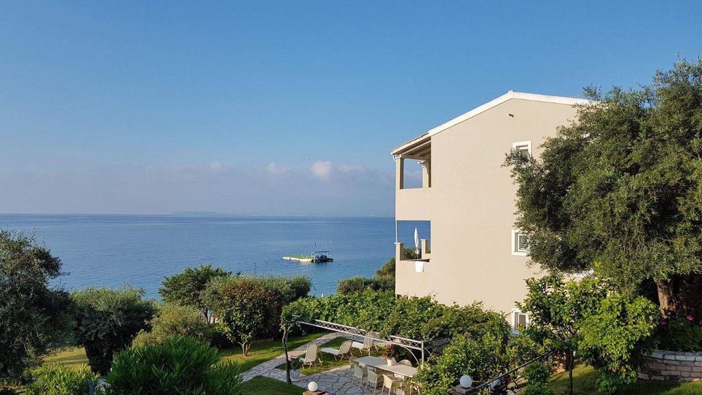 Krouzeri Beach Apartments Nisaki  Ngoại thất bức ảnh